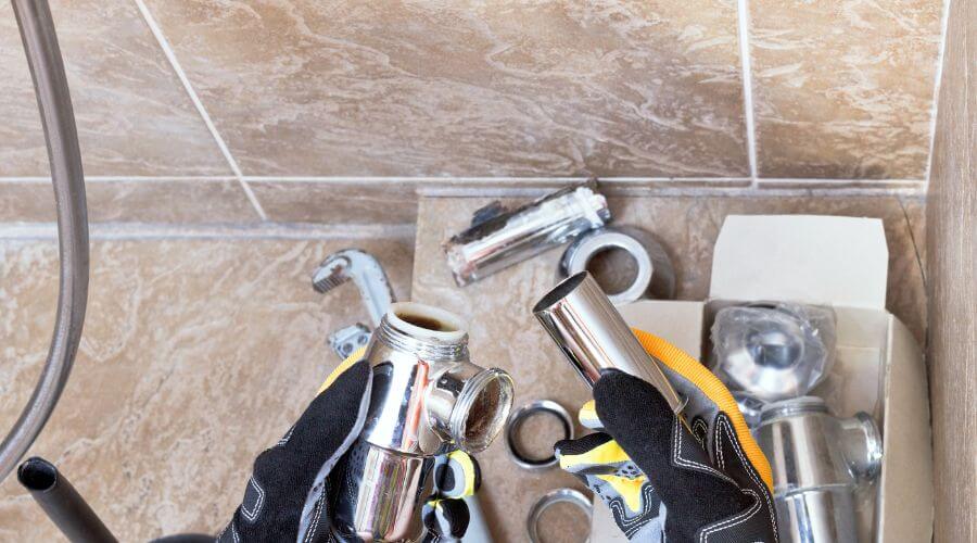 Expert Emergency Roof Repairs services in Waterproof, LA